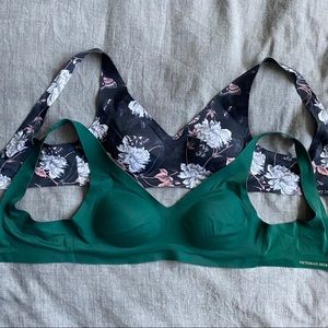 Two Victoria’s Secret 34B bras